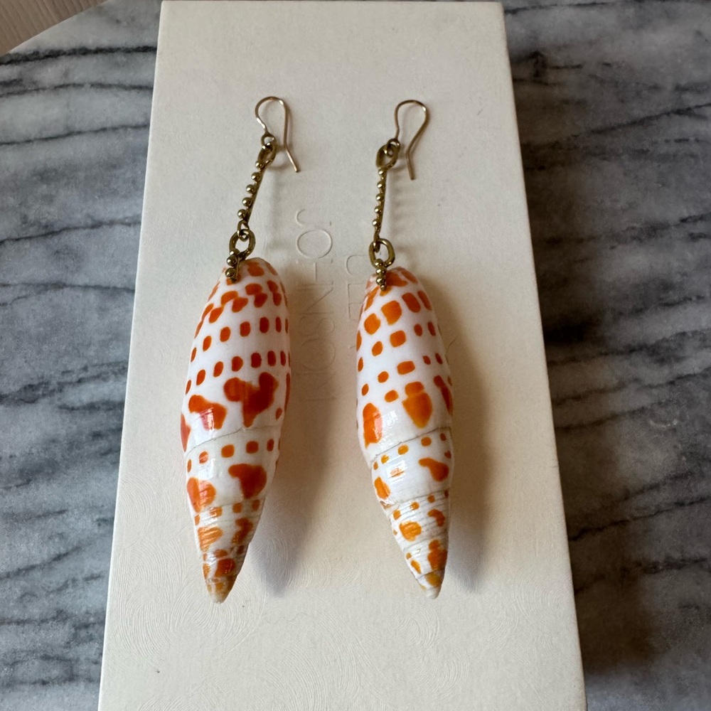 Ulla Johnson Medium Shell Drop Earrings Orange Mitra Shell - Picture 13 of 13